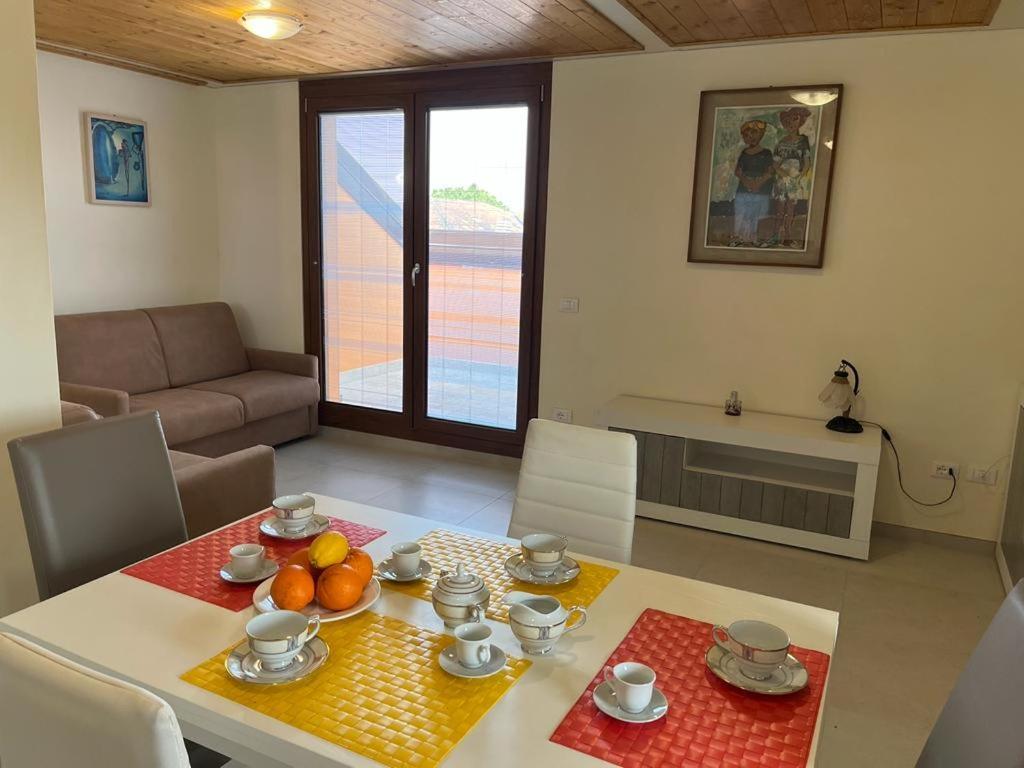 Perla Top Floor Apartment Sirmione Exteriér fotografie