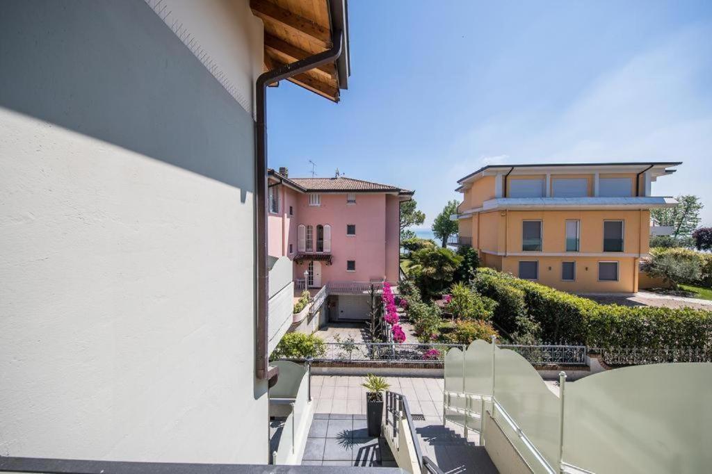 Perla Top Floor Apartment Sirmione Exteriér fotografie